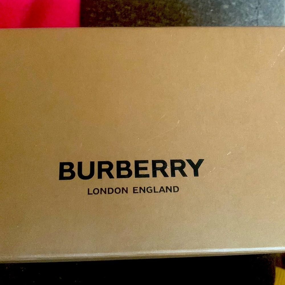 Burberry Charlton Check Crib Shoes